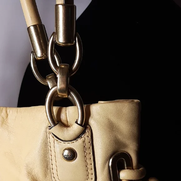 Coach Kristin Yellow Leather Hobo Shoulder Bag - Picture 6 of 16